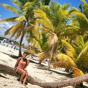 Meet your Posher, Nina